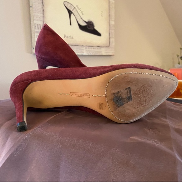 Vince Camuto Burgundy Suede Pumps - Picture 6 of 6